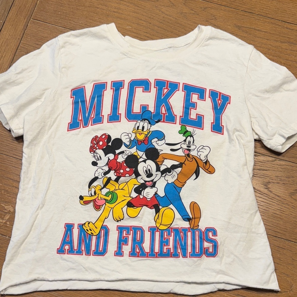 Juniors Size M Disney T-Shirt